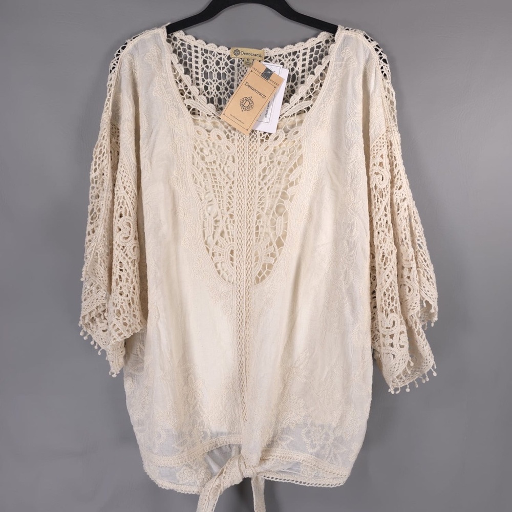 NWT DEMOCRACY Crochet Floral Tassels Top Tie Boho Peasant B31015MXX Size MEDIUM